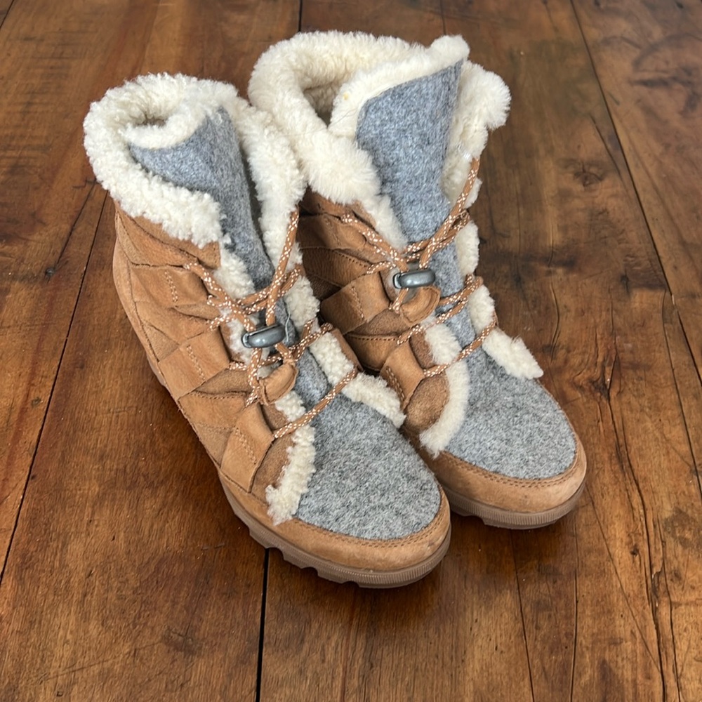 Sorel insulated boots 7.5
